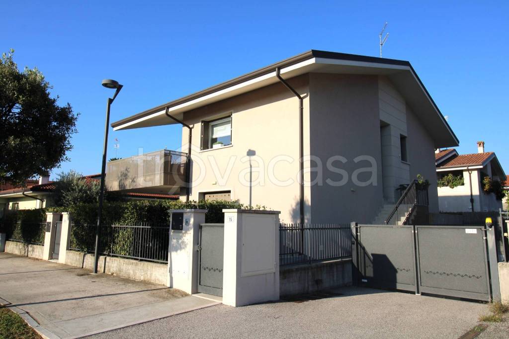 appartamento in vendita a Pescantina