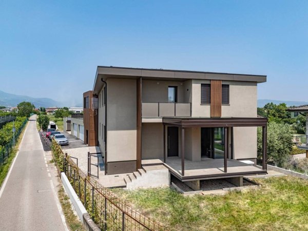 appartamento in vendita a Pescantina