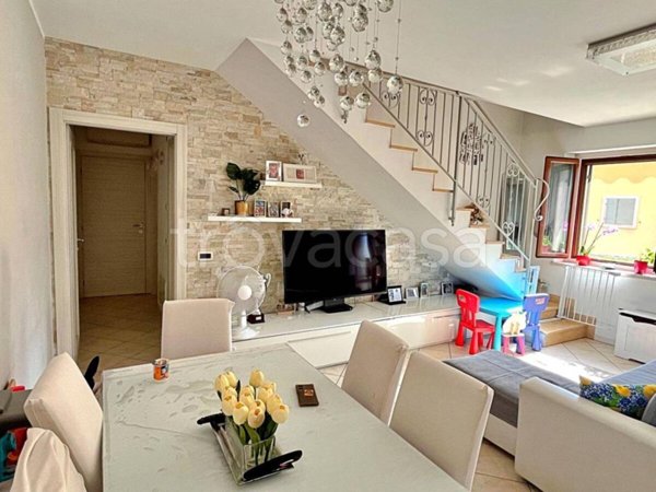 appartamento in vendita a Pescantina