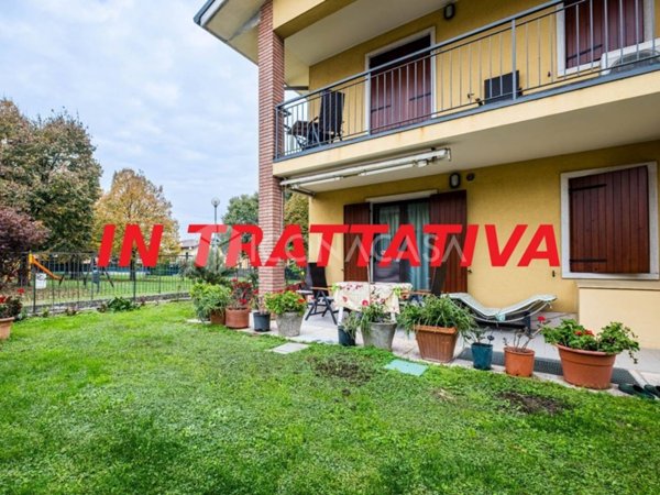 casa indipendente in vendita a Pescantina