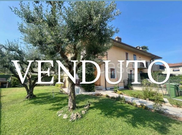 casa indipendente in vendita a Pescantina in zona Ospedaletto