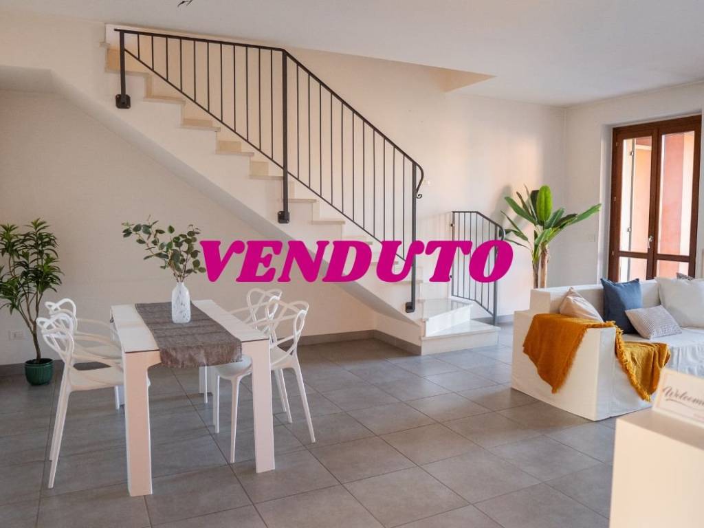 appartamento in vendita a Pescantina in zona Settimo