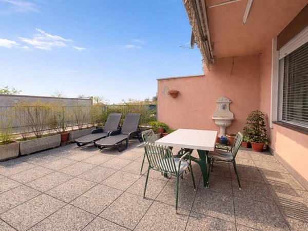 casa indipendente in vendita a Pescantina