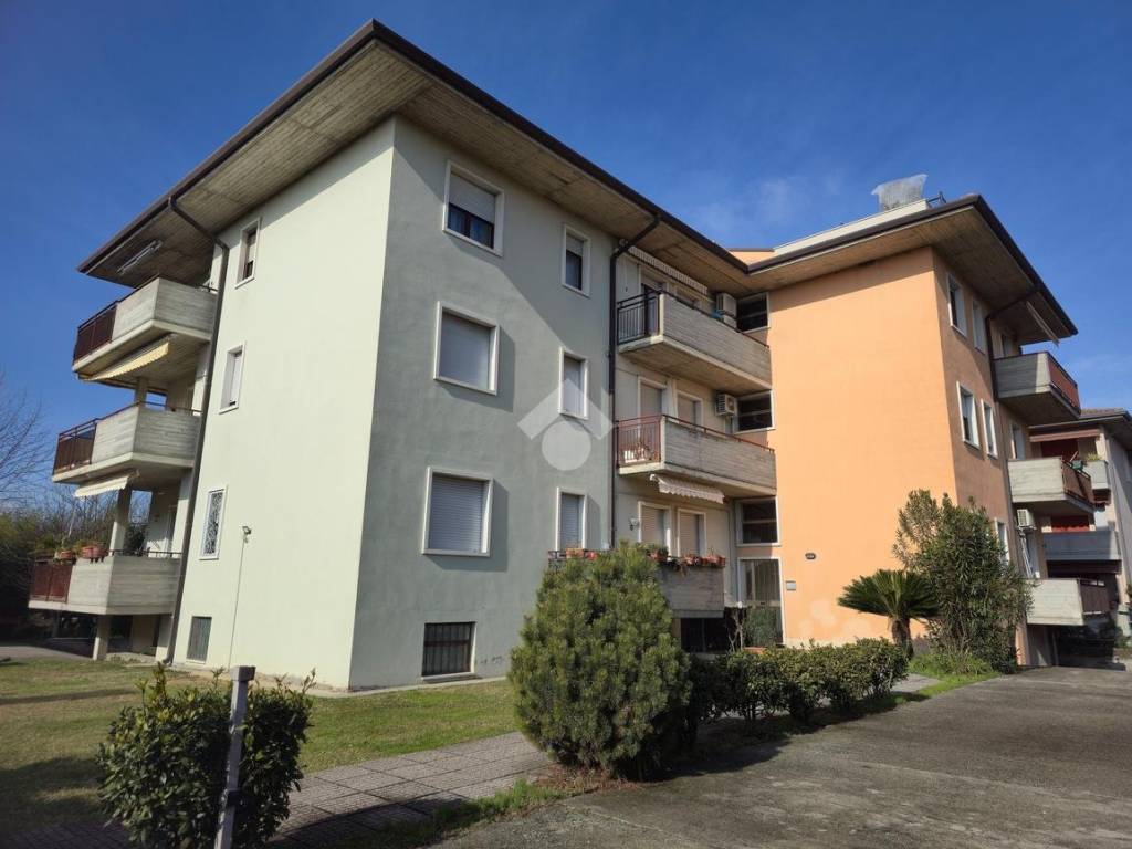 appartamento in vendita a Pescantina