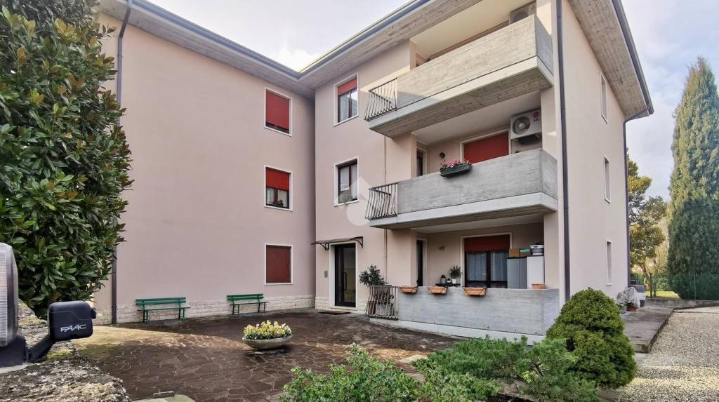 appartamento in vendita a Pescantina