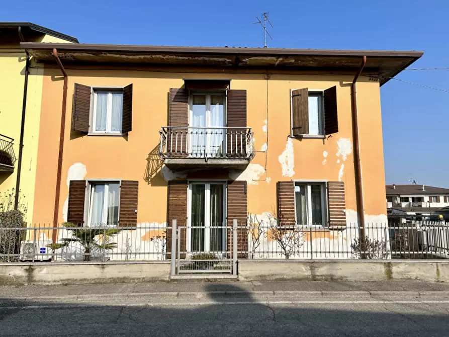 casa indipendente in vendita a Pescantina in zona Balconi