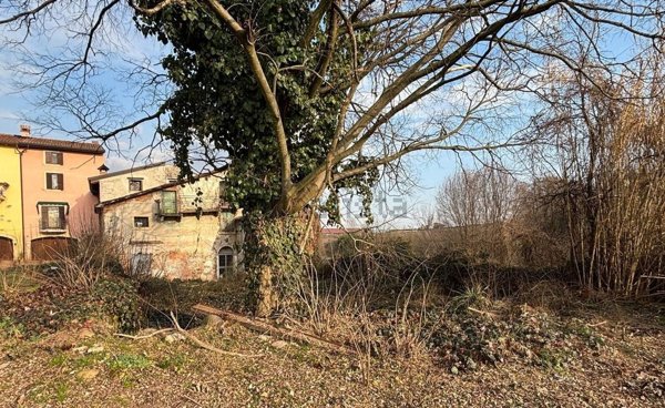casale in vendita a Pescantina