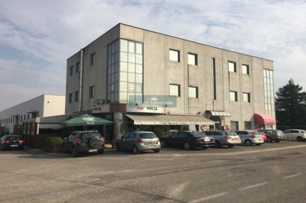 appartamento in vendita a Pescantina in zona Settimo