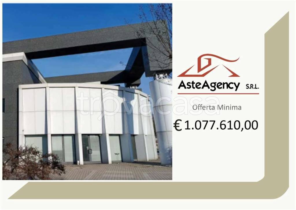 capannone in vendita a Pescantina