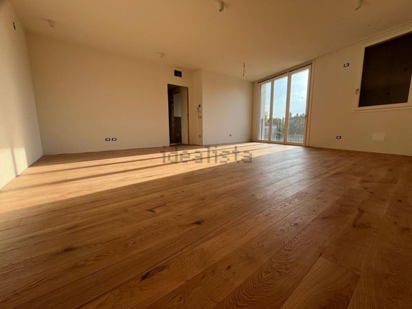 appartamento in vendita a Pescantina in zona Arcè