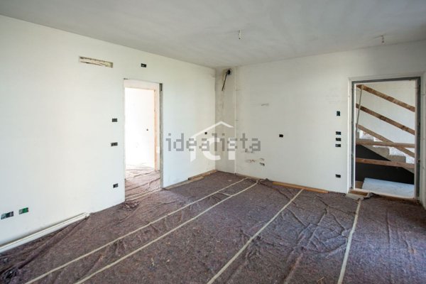 appartamento in vendita a Pescantina