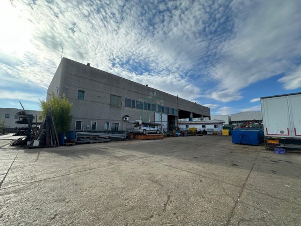 terreno edificabile in vendita a Pescantina in zona Settimo