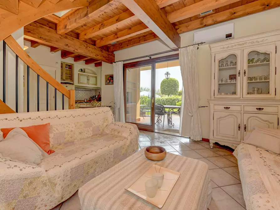 casa indipendente in vendita a Peschiera del Garda