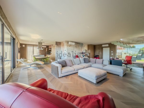 casa indipendente in vendita a Peschiera del Garda