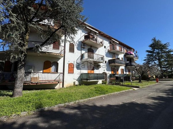 appartamento in vendita a Peschiera del Garda