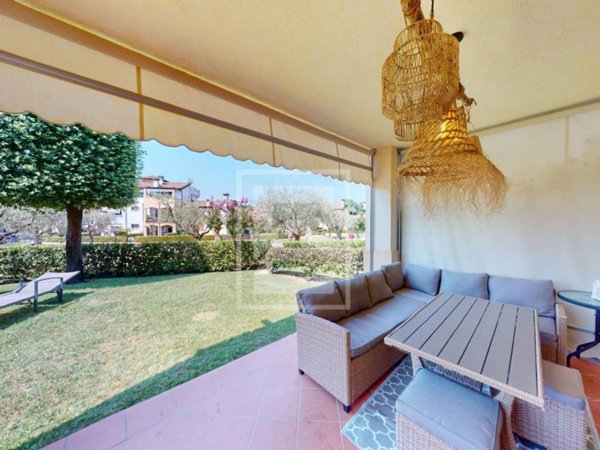 appartamento in vendita a Peschiera del Garda