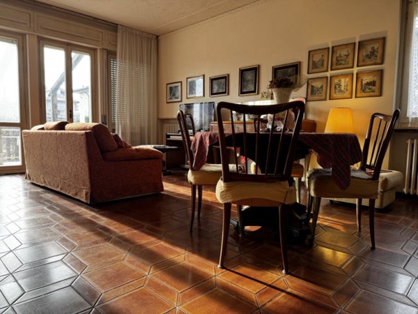 casa indipendente in vendita a Peschiera del Garda in zona Dolci