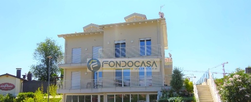 appartamento in vendita a Peschiera del Garda