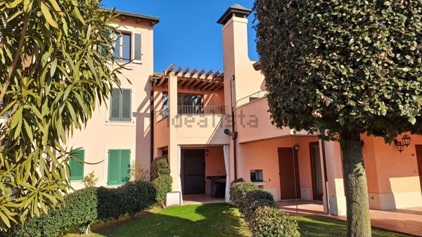 appartamento in vendita a Peschiera del Garda