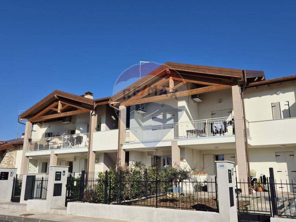 appartamento in vendita a Peschiera del Garda