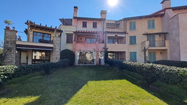 appartamento in vendita a Peschiera del Garda