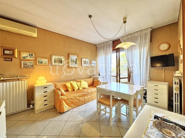 appartamento in vendita a Peschiera del Garda