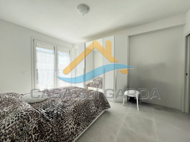 appartamento in vendita a Peschiera del Garda in zona San Benedetto di Lugana