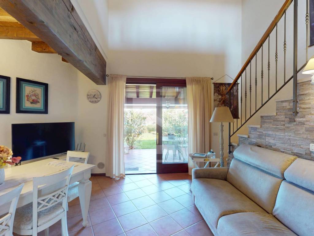 appartamento in vendita a Peschiera del Garda