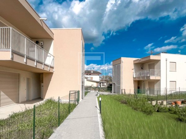 appartamento in vendita a Peschiera del Garda