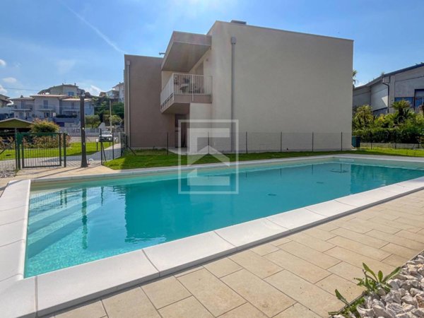 appartamento in vendita a Peschiera del Garda