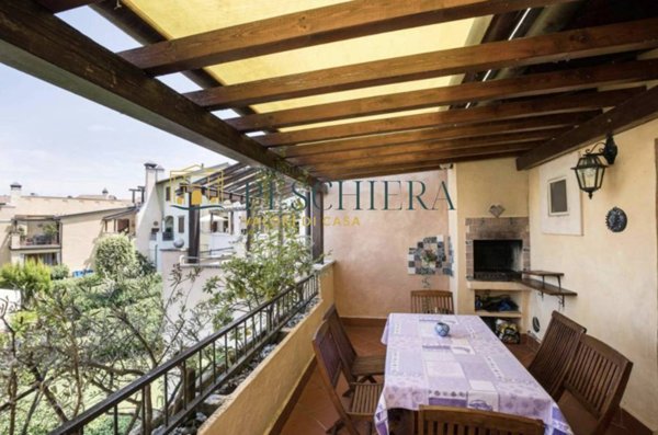 appartamento in vendita a Peschiera del Garda