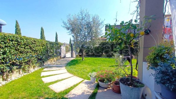 appartamento in vendita a Peschiera del Garda