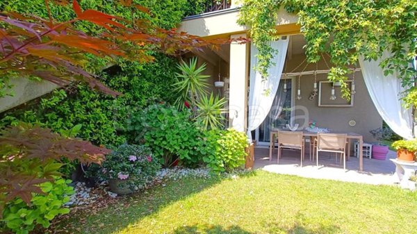 appartamento in vendita a Peschiera del Garda