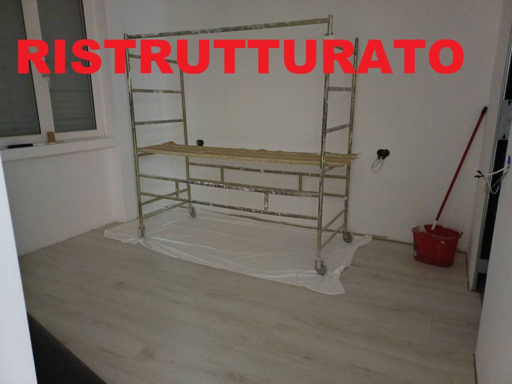 appartamento in vendita a Peschiera del Garda