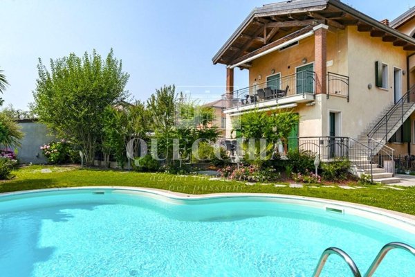 appartamento in vendita a Peschiera del Garda