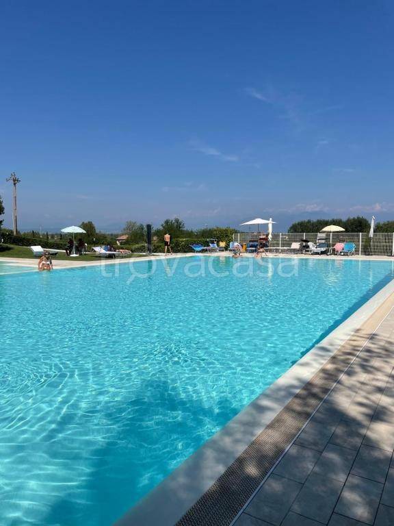 appartamento in vendita a Peschiera del Garda
