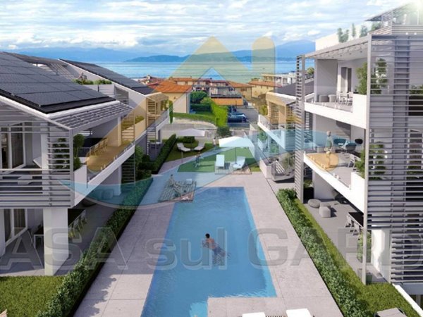 appartamento in vendita a Peschiera del Garda