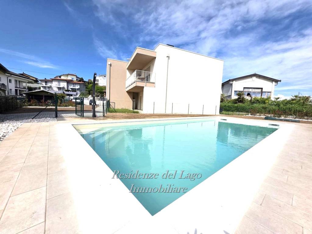 appartamento in vendita a Peschiera del Garda