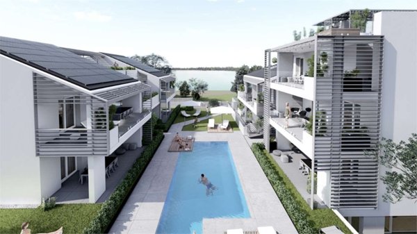 appartamento in vendita a Peschiera del Garda