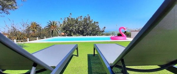 negozio in vendita a Peschiera del Garda