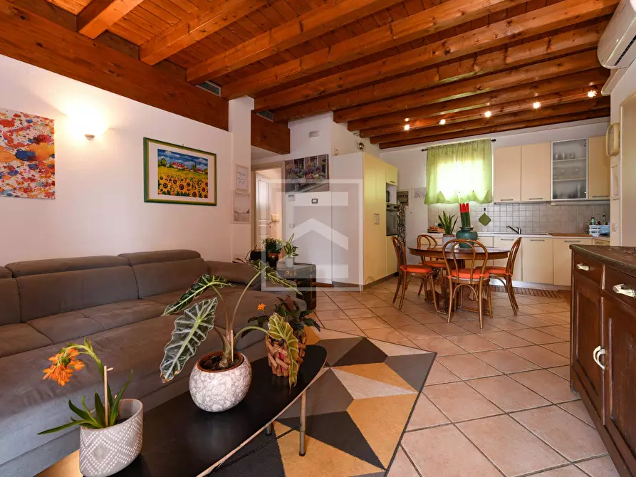 appartamento in vendita a Peschiera del Garda