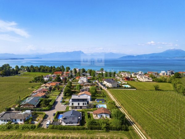 appartamento in vendita a Peschiera del Garda
