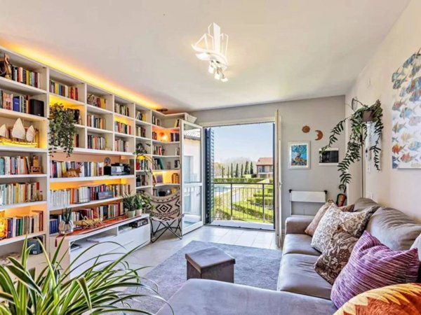 appartamento in vendita a Peschiera del Garda