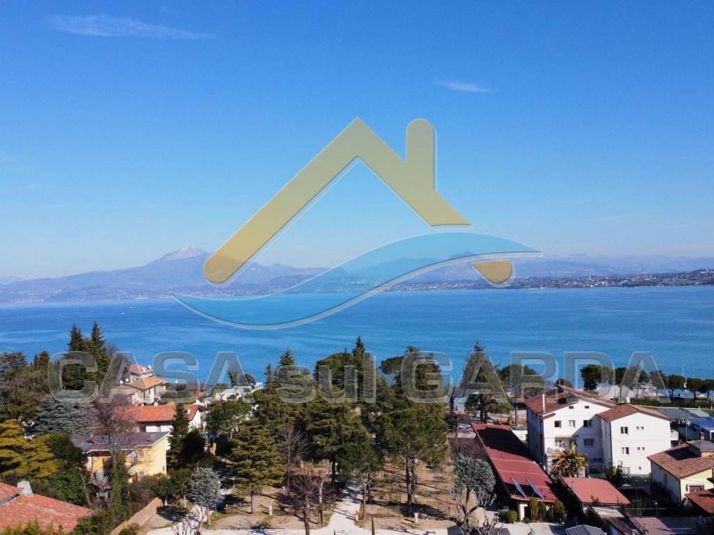 appartamento in vendita a Peschiera del Garda