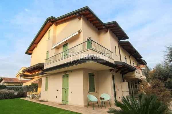 appartamento in vendita a Peschiera del Garda