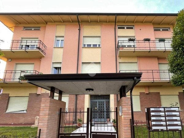 appartamento in vendita a Peschiera del Garda