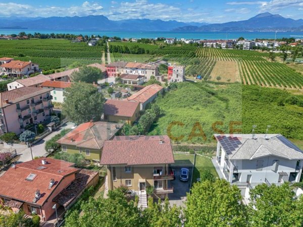appartamento in vendita a Peschiera del Garda in zona San Benedetto di Lugana