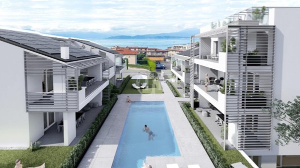 appartamento in vendita a Peschiera del Garda