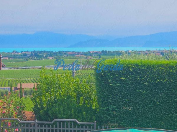 casa indipendente in vendita a Peschiera del Garda
