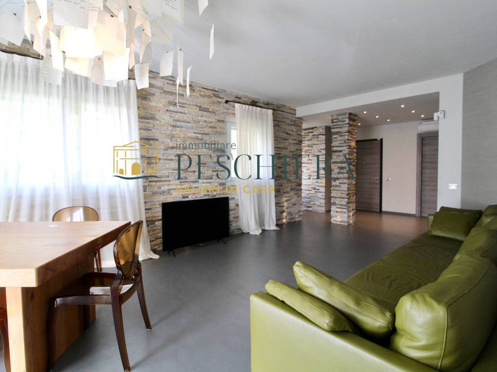 appartamento in vendita a Peschiera del Garda